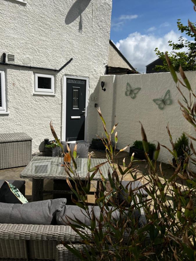 Ulverston Stunning 1 Bedroom Apartment Esterno foto